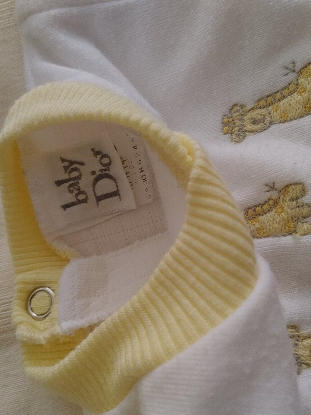 Vintage Newborn Baby Dior Footed Sleeper Size Small To 11 lbs. - Picture 3 of 6